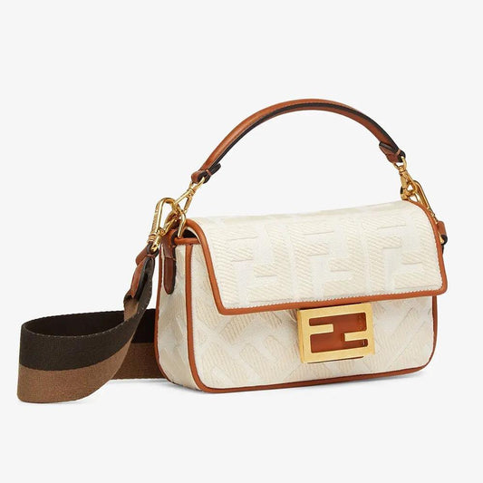 Fendi BAGUETTE White Canvas FF Bag product photo – Pods & Beats
